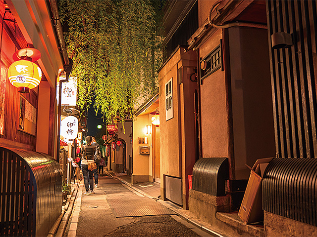 京都の歓楽街四条木屋町